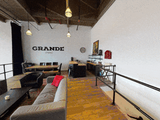 Studio-Grande-SHORT-INTRO-320×240-GIF